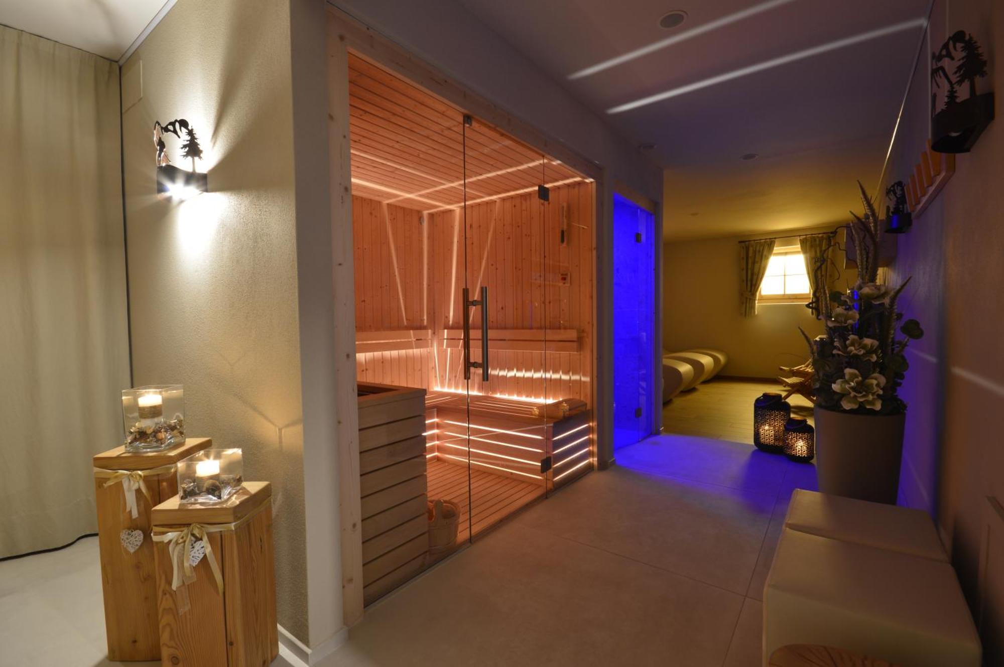 Hotel Garni Sant'Antonio Con Spa Madonna Buitenkant foto